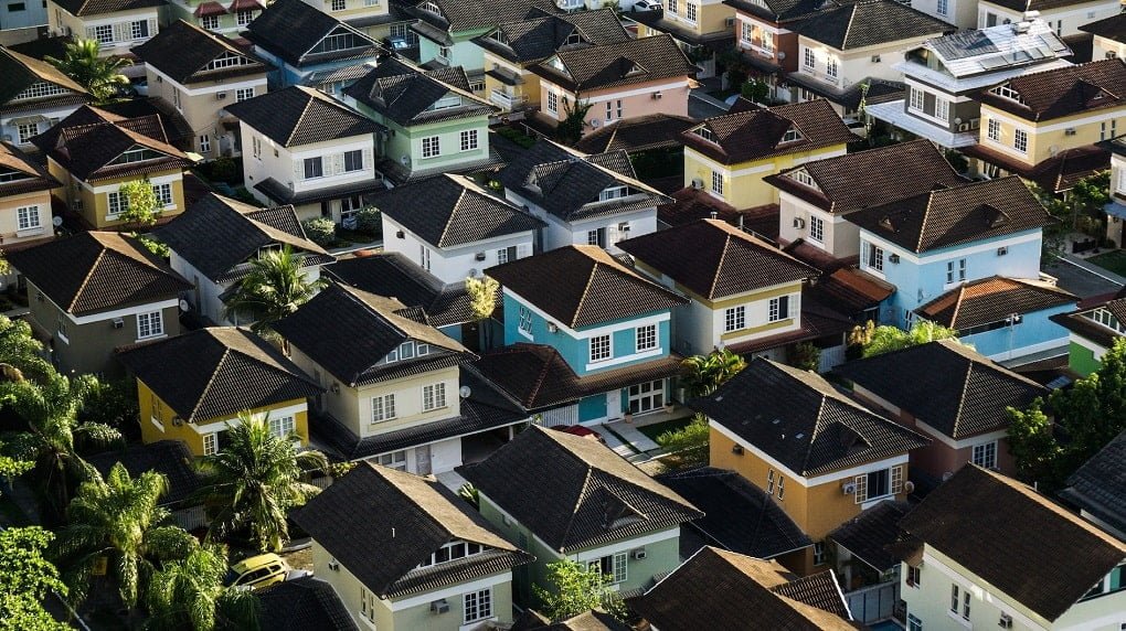 Property managers embrace residential community apps.